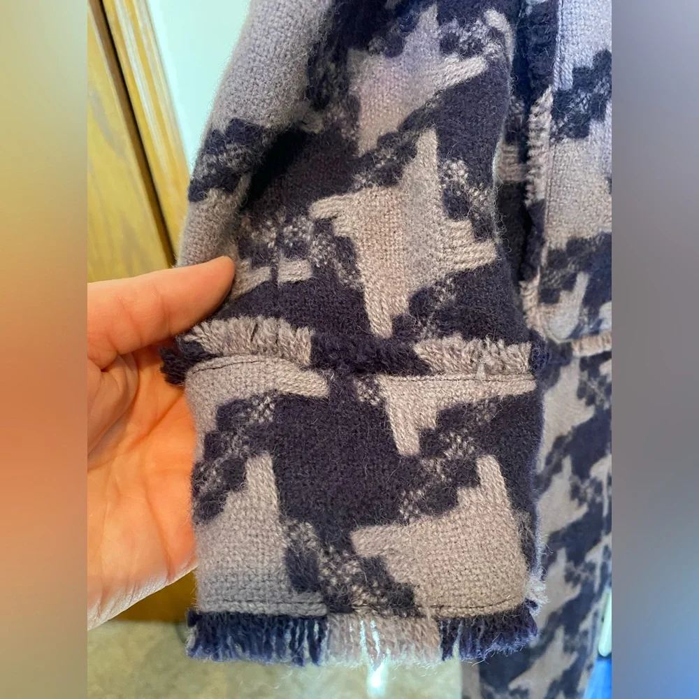 Boden Purple Houndstooth Wool Coat with Gold Satin Lining - Picture 4 of 9